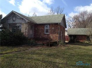 5905 Livingston Dr, Toledo, OH 43613