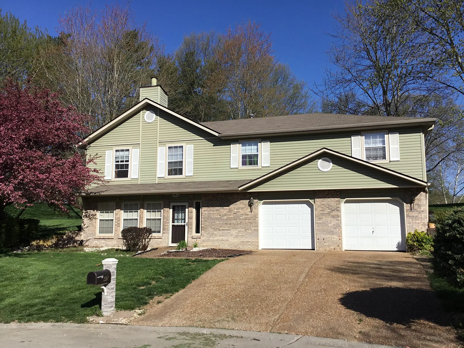 45 Cobblestone Ln photo 1