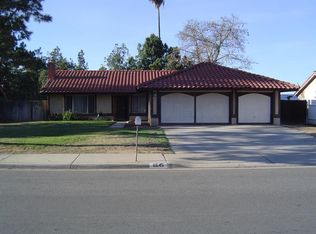 6645 Fairchild Dr, Riverside, CA 92506