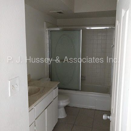 5th image of 851 S Horne