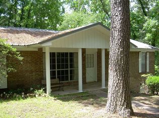 298 Pinemont Dr, Pointblank, TX 77364