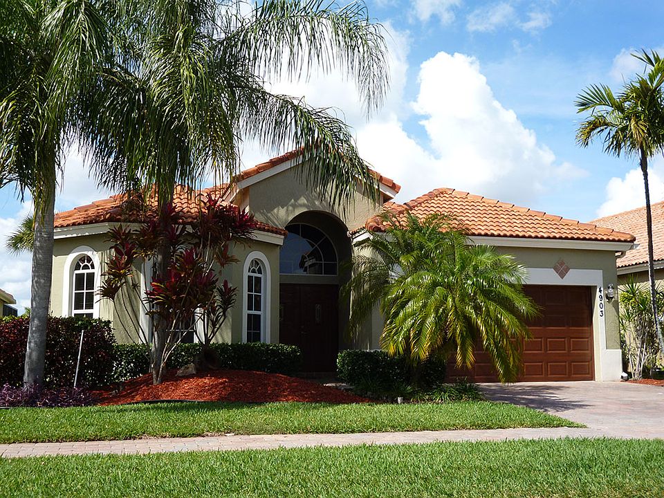 1st image of 4903 Gateway Gardens Dr
