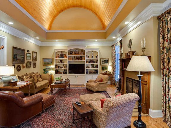 5th image of 1116 Keowee Ave