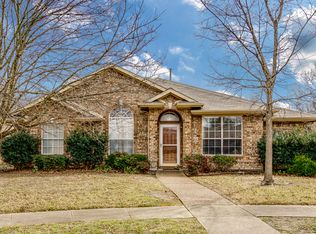 704 Rolling Hills Dr, Allen, TX 75002