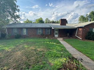 2922 Brad Deal Rd, Valdese, NC 28690