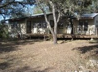 217 Paradise Ln, Lakehills, TX 78063