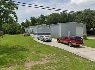 3010 Pansy St, Pasadena, TX 77503