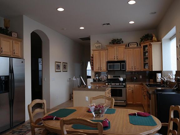 3rd image of 6869 W Jackrabbit Ln