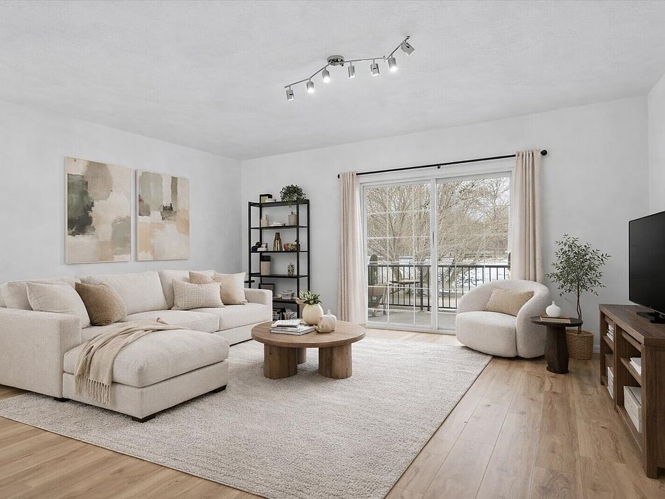 1st image of 411 Berrydale Ave Unit 10