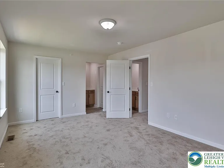 671 Sipos — Photo 17