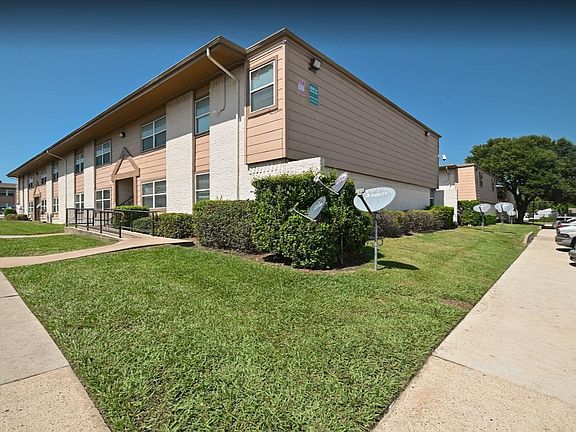 4th image of 5969 Highland Village Dr #150