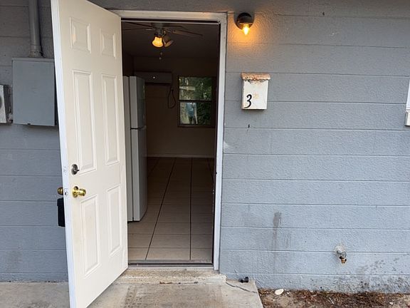 3rd image of 105 E State St #3