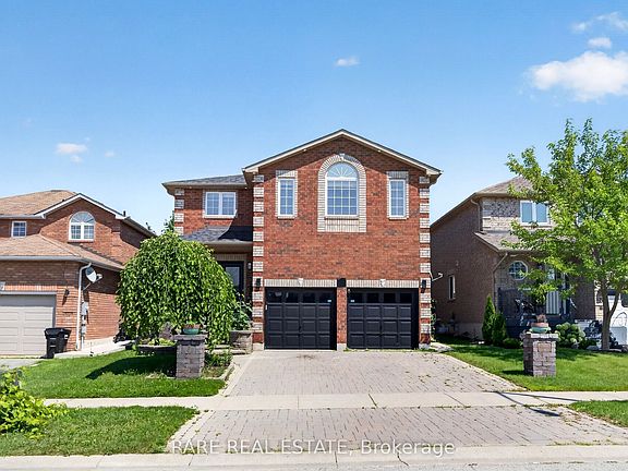 2nd image of 7 Michelle Dr