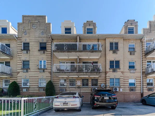 4804 Bedford Avenue image 1 of 26