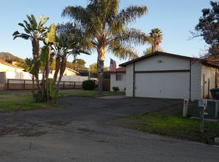 1725 Elm Dr, Vista, CA 92084