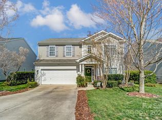 10421 Dominion Village Dr, Charlotte, NC 28269