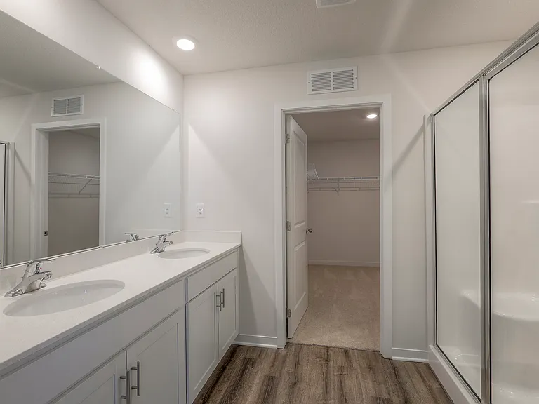 1621 Maci St — Photo 15