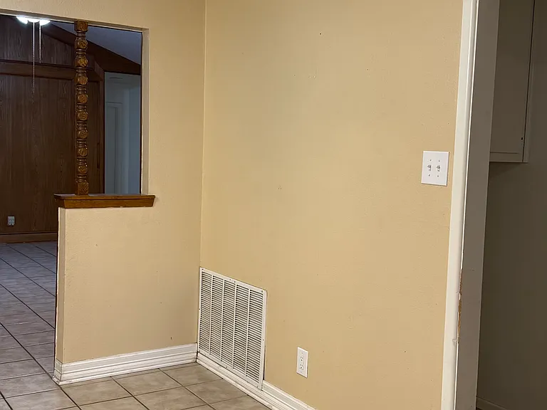 2602 Wydewood Dr — Photo 14