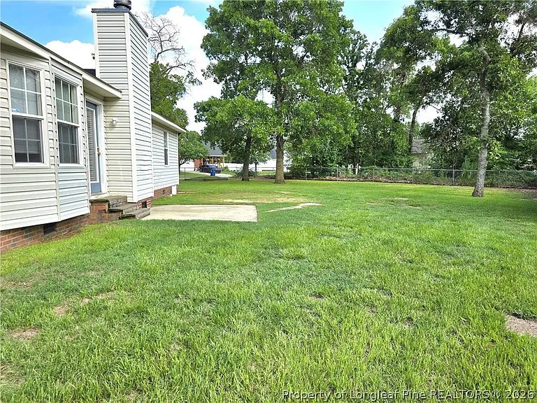 108 Laura Ln — Photo 19