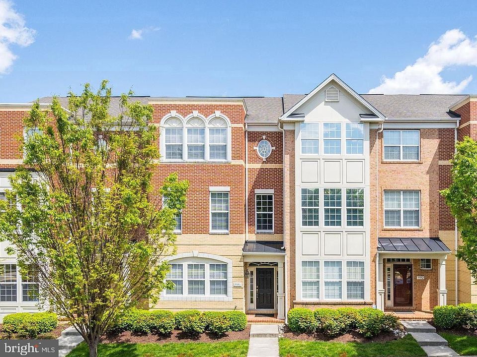 1st image of 19390 Coppermine Sq
