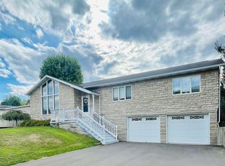 1409 Briarwood Ter, Fairmont, WV 26554