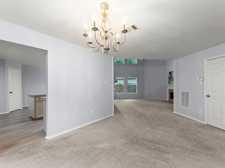 11745 Logan Ridge Dr — Photo 6