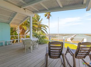 426 N Shore Dr, Port Mansfield, TX 78598