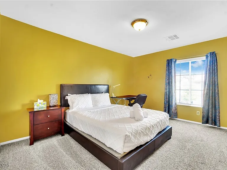 9677 Casper Peak Ct — Photo 25