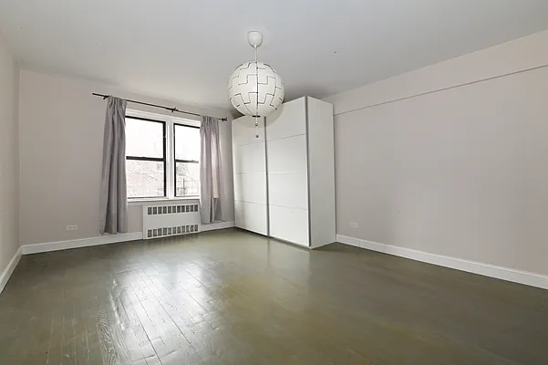 Sold by Keller Williams Legendary | media 28