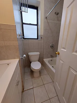 Rented by Owner | media 10