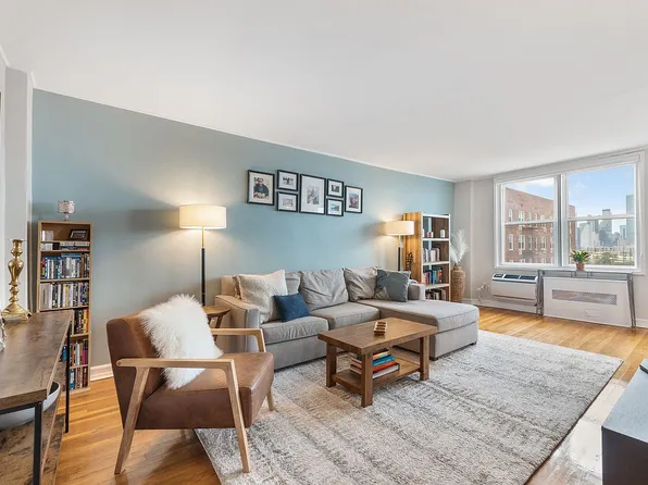 46-01 39th Ave #521, Queens, NY 11104