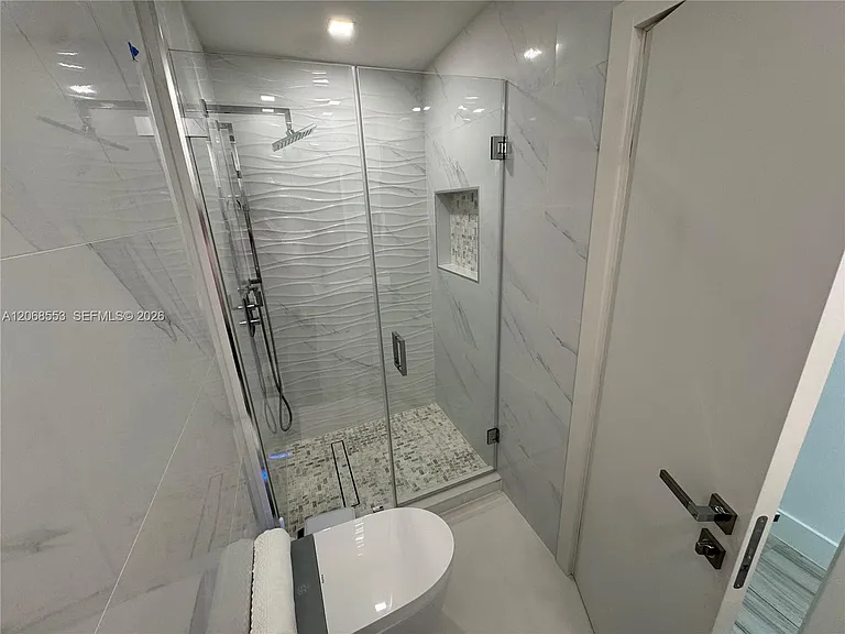 336 Poinciana Dr #1008 — Photo 26
