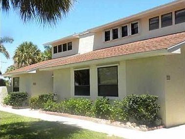 3rd image of 1907 NE Media Ave #11