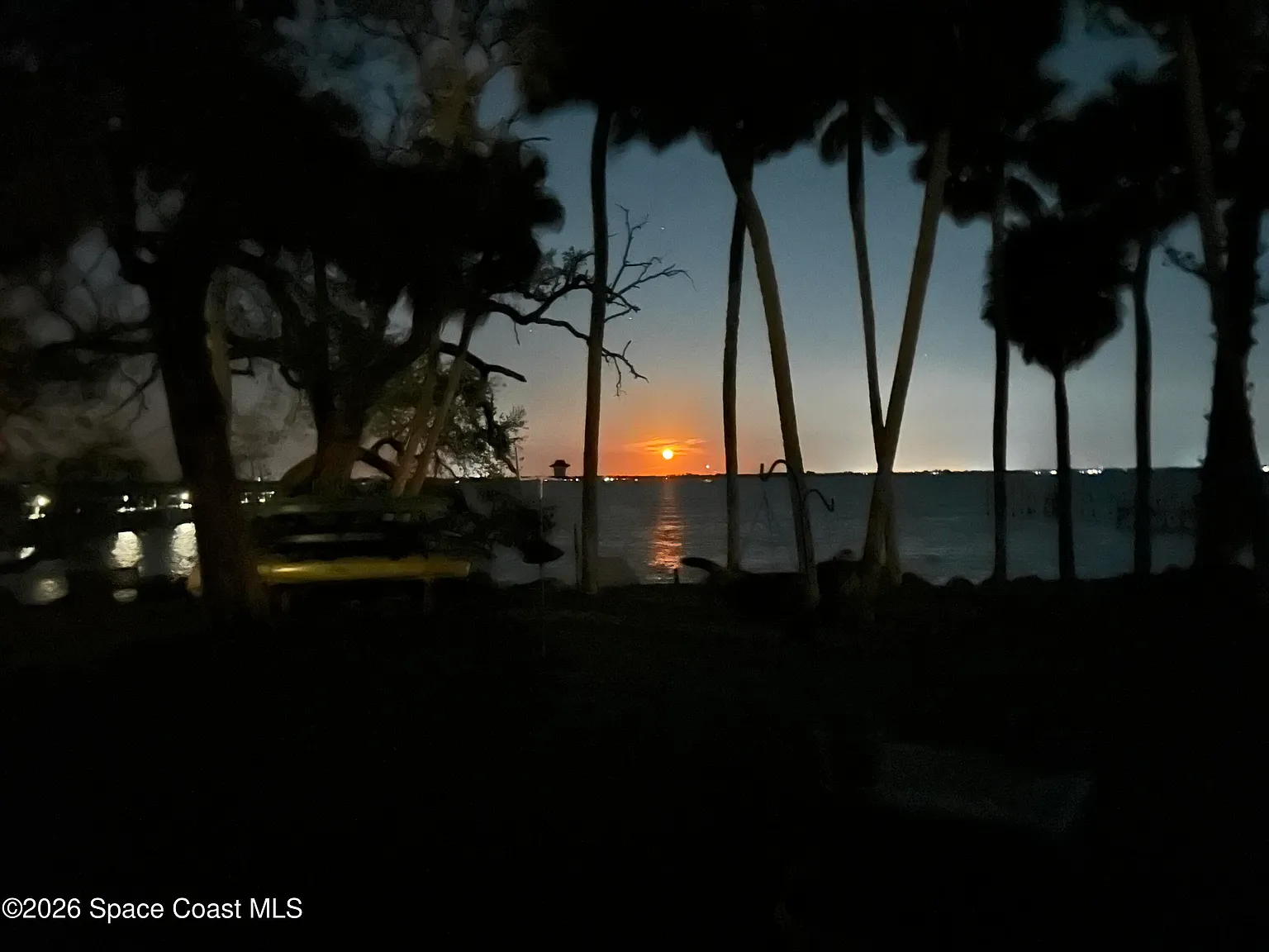 3 bed, 2.5 bath, 1612 sqft, $2,300 — Photo 4