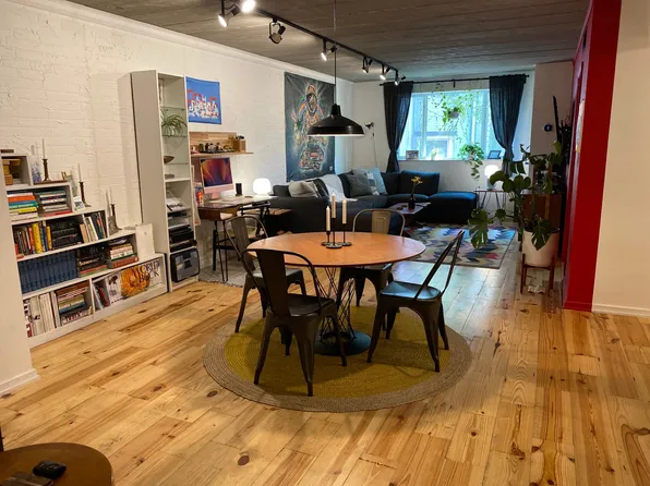 420 S Aiken Ave, Pittsburgh, PA