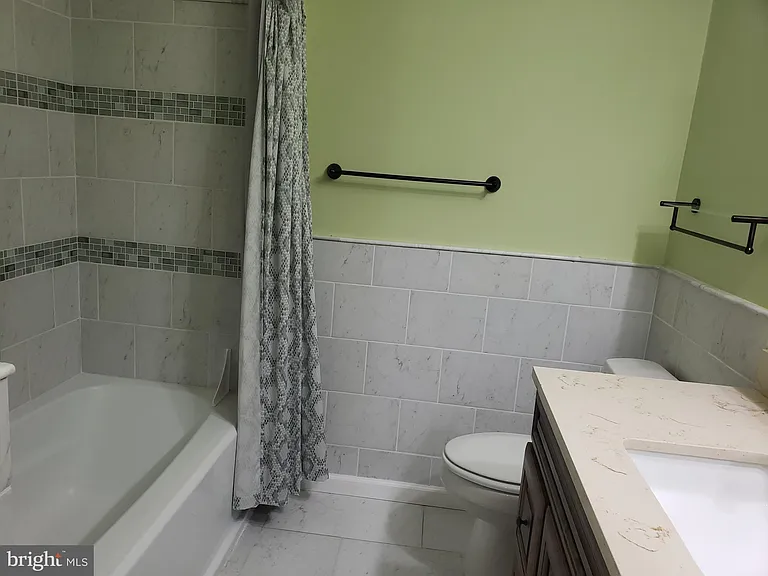 12852 Silvia Loop — Photo 17