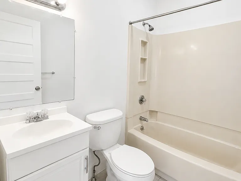 10 Summer St #3A — Photo 7