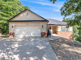21 Cherhill Dr, Bella Vista, AR 72714