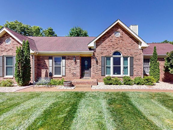 2nd image of 406 Brookridge Dr