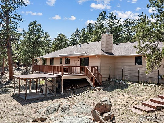3rd image of 1017 Pine Knoll Dr