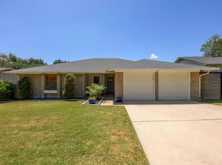 2717 Charlesworth Dr, Austin, TX 78745