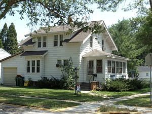 2nd image of 316 Roosevelt St