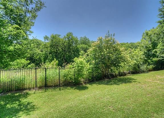 5th image of 1544 Payton Falls Dr