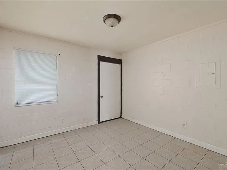 301 E Elida St — Photo 6