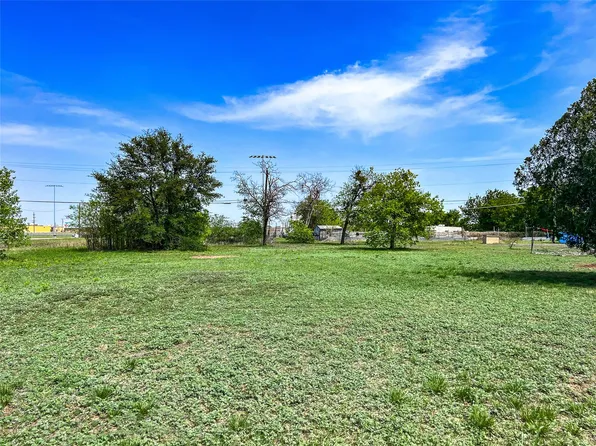 1104 N Avenue D, Haskell, TX 79521