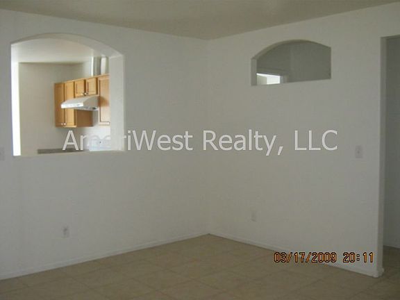 2nd image of 1068 Silver Creek Ave