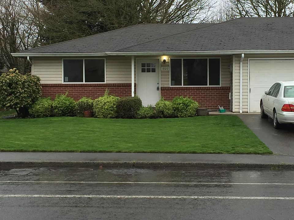 1st image of 1805 SE Blairmont Dr