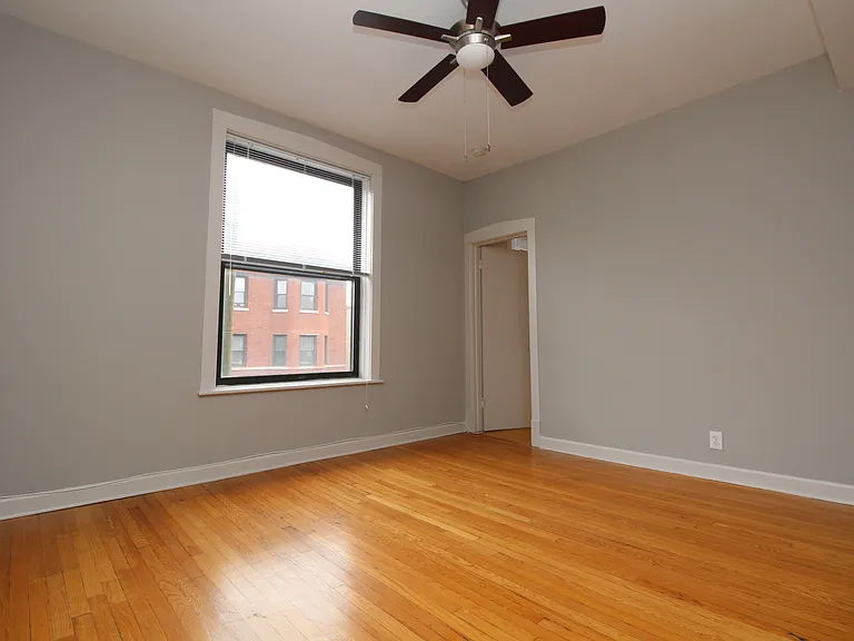 2538 N California Ave #2S — Photo 14