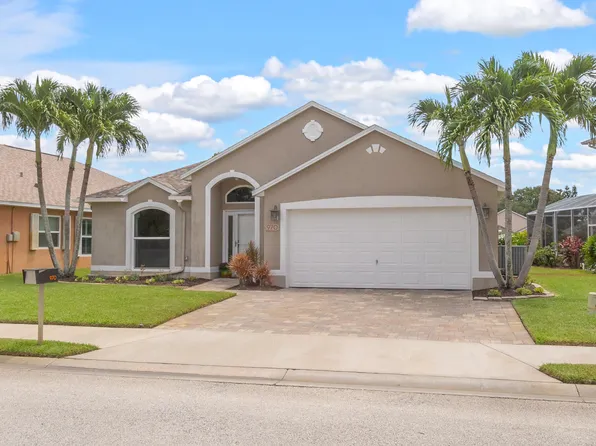 970 Shaw Cir, Melbourne, FL 32940