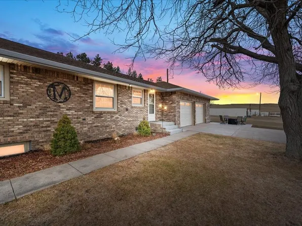 3622 Road 17 W, Bushnell, NE 69128